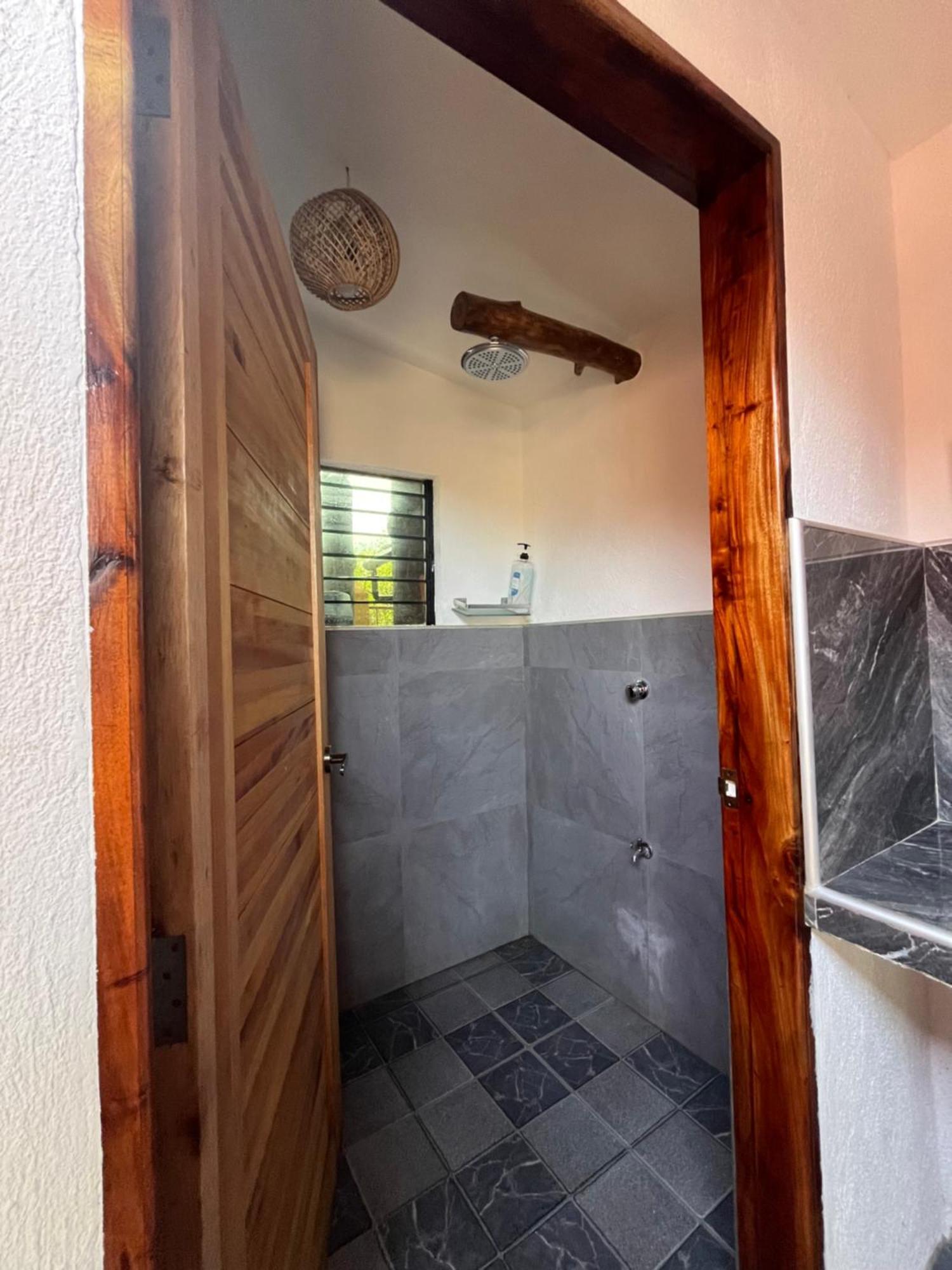 Saschasplace Premium Rooms Сикиджор Екстериор снимка